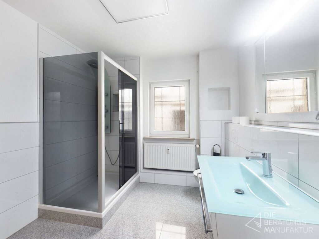 Badezimmer 1 OG