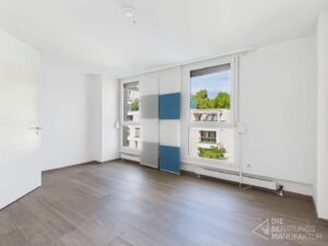 Schlaf-/Arbeits-/Kinderzimmer